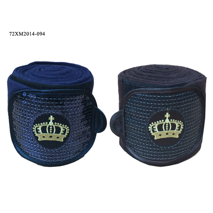 Polo fleece bandage with sequi embriory decoration